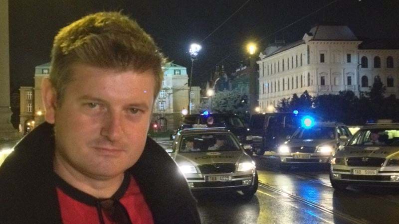 Senior VFX supervisor Keith Devlin